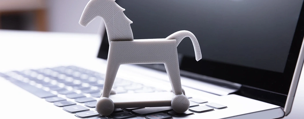 Российский госсектор подвергается кибератакам: в ход пущен троянец удалённого доступа