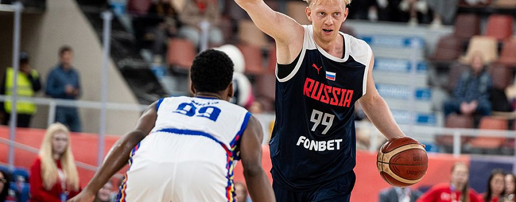 Российский профессиональный баскетболист задержан во Франции по подозрению в участии в деятельности кибервымогательской группировки